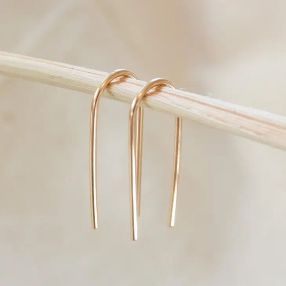 ๐ 2/$20 - Barberry & Lace Open Arc Earrings - Gold - Picture 7 of 7